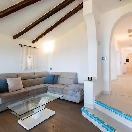 Cormorano Villa