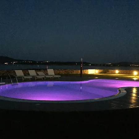 Cormorano Villa *